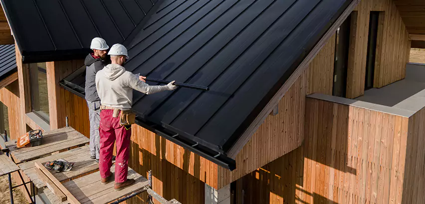Metal Roof Maintenance in Windermere