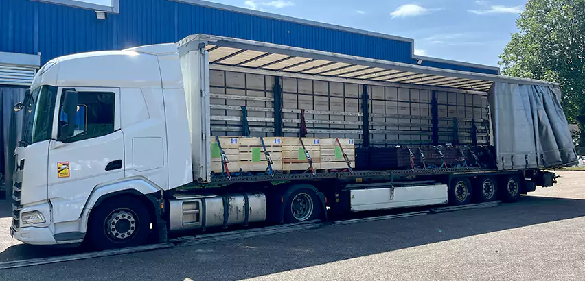 Translucent Trailer Roof Repair in Windermere